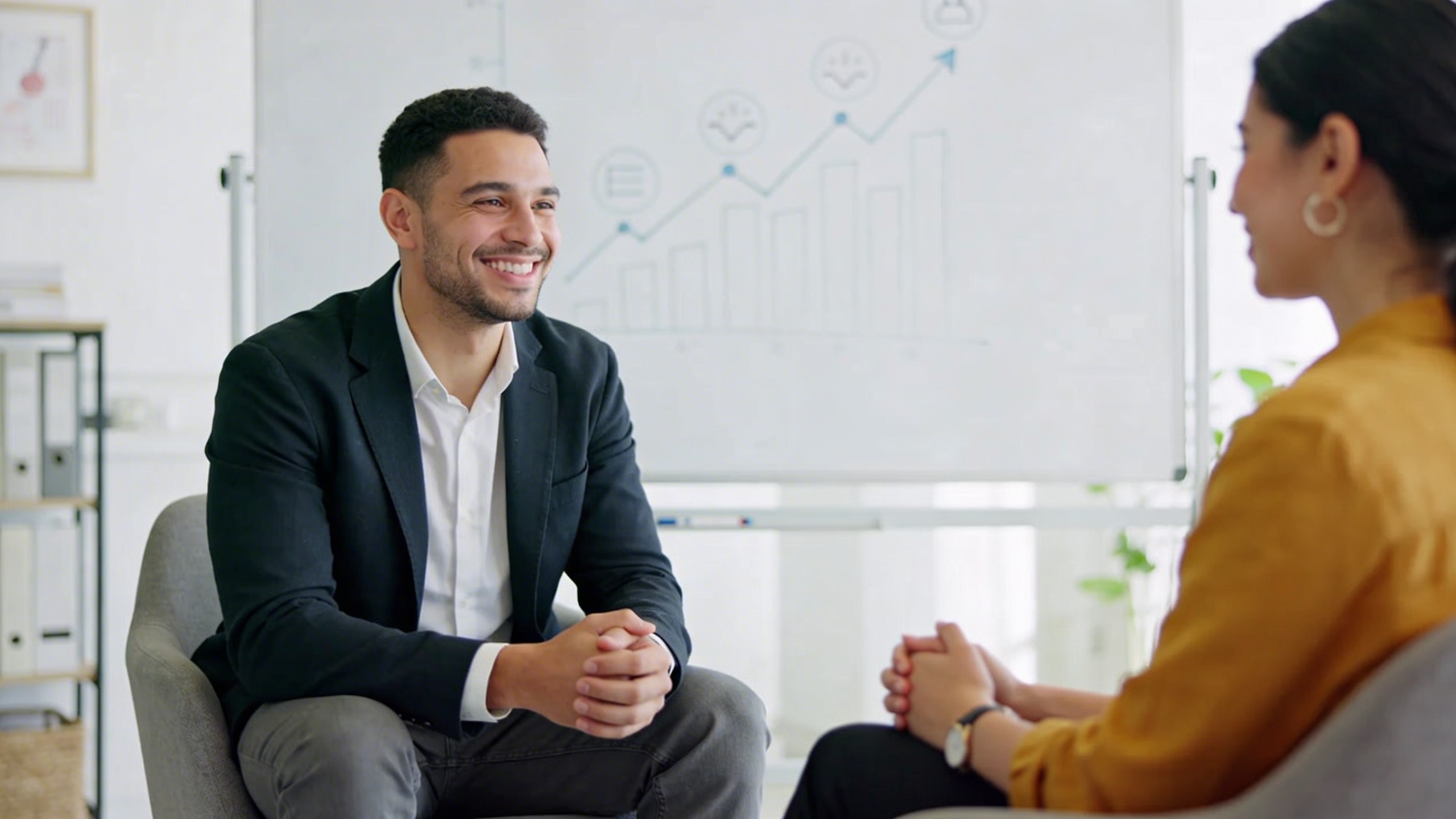 Coach, En As-Tu Marre de Chercher Tes Clients ? Découvre la Méthode Infaillible pour les Attirer !